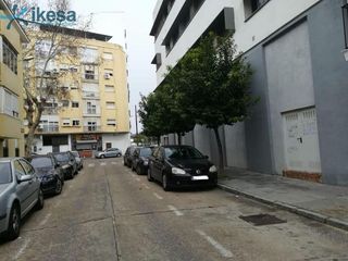 Local comercial en venta en San Antonio en Huelva