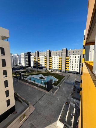 Piso en alquiler en Montequinto en Dos Hermanas