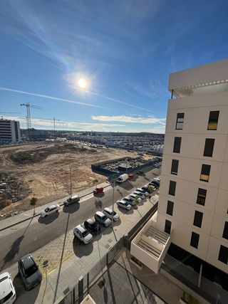 Piso en alquiler en Montequinto en Dos Hermanas