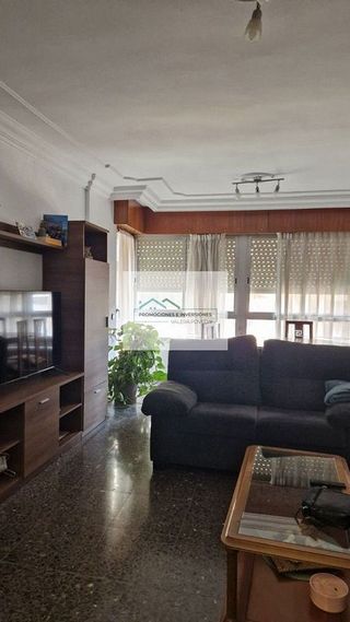 Piso en alquiler en Hospital - Parque sur en Albacete