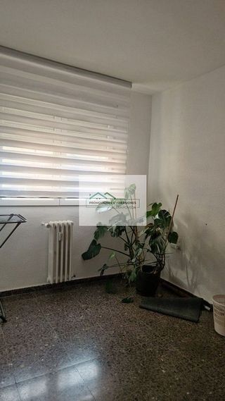 Piso en alquiler en Hospital - Parque sur en Albacete