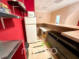 Local comercial en venta en Camino Viejo de Málaga en Vélez-Málaga