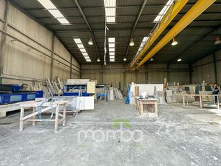 Local comercial en venta en Camino Viejo de Málaga en Vélez-Málaga