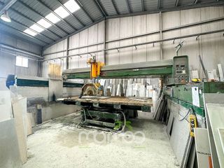 Local comercial en venta en Camino Viejo de Málaga en Vélez-Málaga