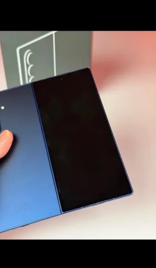 Samsung Galaxy Z Fold7 Caja