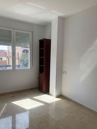 Piso en alquiler en Ollerías - San Cayetano en Córdoba