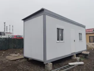 Caseta Panel Sándwich doble cubierta.