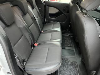 Por 232€ mes Kangoo Life Edit.One 1.5Blue dCi 95CV