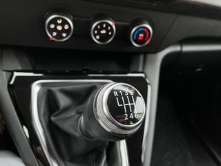 Por 232€ mes Kangoo Life Edit.One 1.5Blue dCi 95CV