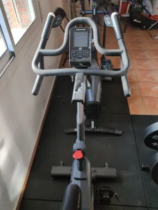 Bicicleta Estática Bodytone SMB1 V3