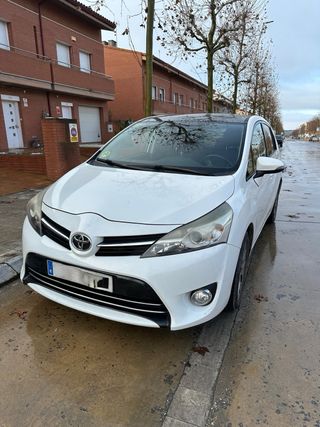 Toyota Verso 2014