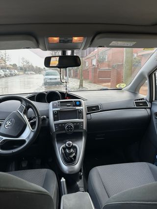 Toyota Verso 2014