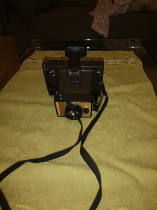 Cámara Polaroid Color Swinger