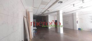 Local comercial en alquiler en Carrús Oest - El Toscar en Elche