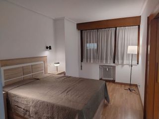 Piso en alquiler en Zona Teatro Campoamor en Oviedo