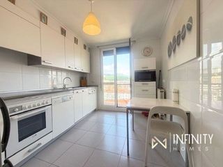 Piso en alquiler en Atxuri en Bilbao