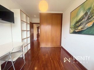 Piso en alquiler en Atxuri en Bilbao