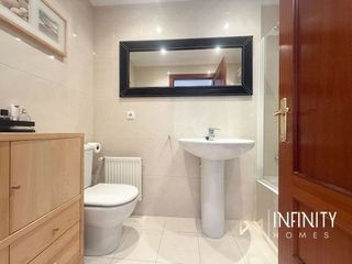 Piso en alquiler en Atxuri en Bilbao