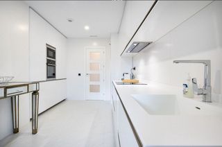 Piso en alquiler en Zona Norte en Estepona