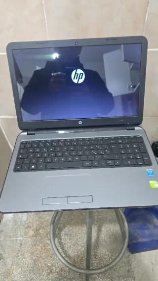 Laptop  i5 16gb HP 250 G3 i5 nvidia  920m batter