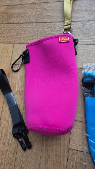 Set tracolle, porta borracce e portachiavi