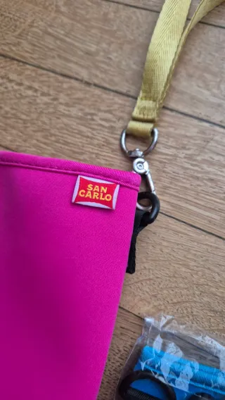 Set tracolle, porta borracce e portachiavi