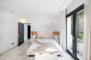 Chalet en alquiler en Nueva Andalucía centro en Marbella