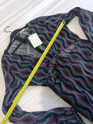 Vestido fiesta Pull &Bear  cut out S