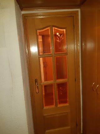 6 Puertas con Moldura, Maneta y bisagras perfecta