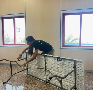 Mesa Plegable Resina Reforzada Blanca 150cm