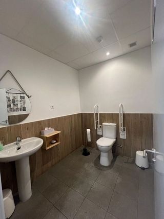 Local comercial en venta en Zona Industrial en Alcobendas