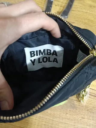 Bolso Negro con Logo LB Verde