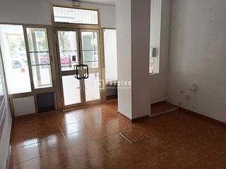Local comercial en alquiler en Cruz Roja en Sevilla