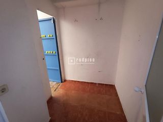 Local comercial en alquiler en Cruz Roja en Sevilla