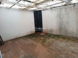 Local comercial en alquiler en Cruz Roja en Sevilla