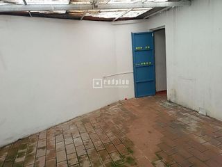 Local comercial en alquiler en Cruz Roja en Sevilla