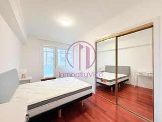 Piso en alquiler en Praza España - Casablanca en Vigo