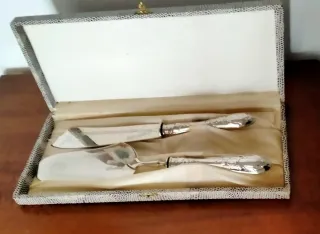 Antico set taglia torta cm 26 e cm 28,5