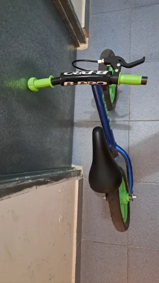 Bicicleta sin pedales B-Pro