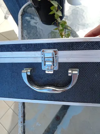 Cofanetto in acciaio e alluminio