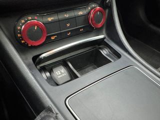 Mercedes-Benz GLA 2014