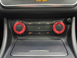 Mercedes-Benz GLA 2014