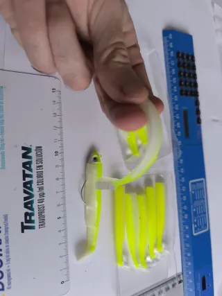 Señuelos vinilos depredadores spinning