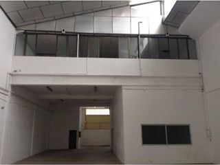Nave industrial en alquiler en Pomar en Badalona