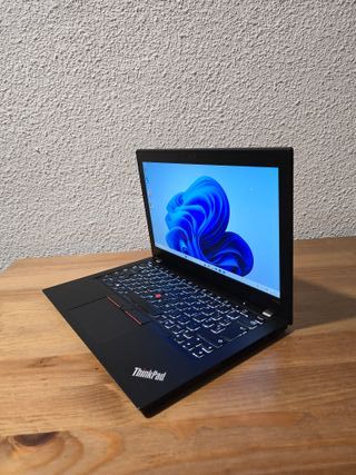 Portátil Lenovo Táctil i5 8GB RAM 256GB SSD