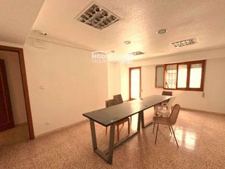 Oficina en alquiler en Centro en Elche