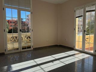 Local comercial en alquiler en Pardaleras en Badajoz