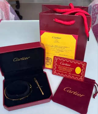 Pulsera Cartier Love mujer