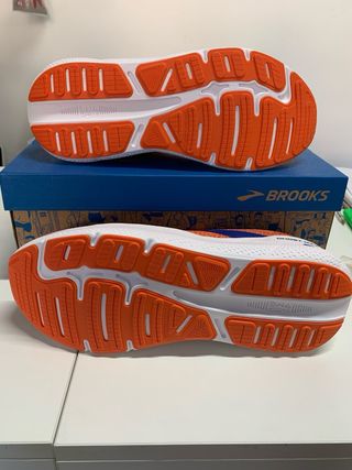 Brooks Ghost Max da uomo,nuova,misura EU 45,5