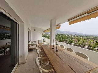 Dúplex en alquiler en Lomas de Marbella Club - Puente Romano en Marbella